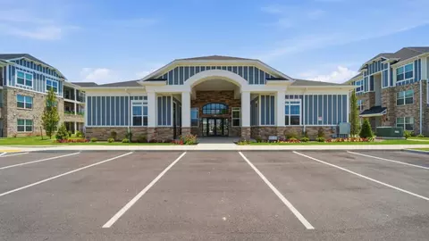 8456 Golden Hawk Dr W #5197-308, Millington, TN 38053