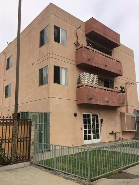 635 N Virgil Ave #02, Los Angeles, CA 90004