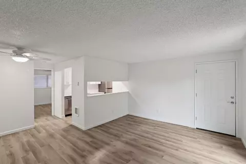 117 NE 102nd Ave #42, Vancouver, WA 98664