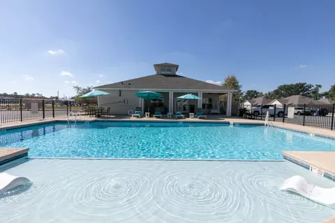 4750 Mac Rd #4744A, Valdosta, GA 31605