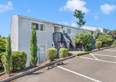 7425 SW 5th Ave #16, Portland, OR 97219