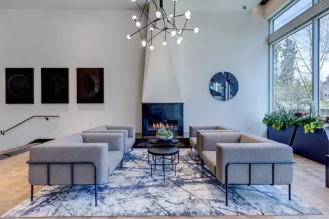 2745 California Ave SW #428, Seattle, WA 98116