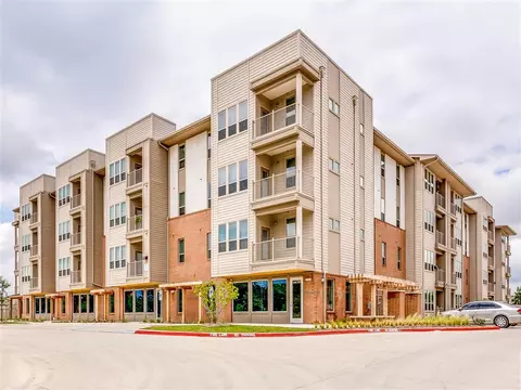 9415 Bruton Rd, Dallas, TX 75227