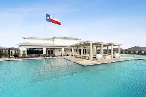 4770 Luxe Ln #500A, Denton, TX 76207