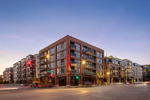 75 W Holly St #2099, Pasadena, CA 91103