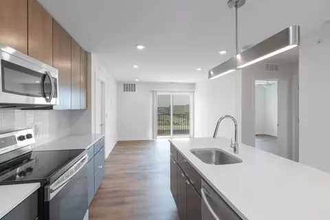 2501 Washington Ave #512, Philadelphia, PA 19146