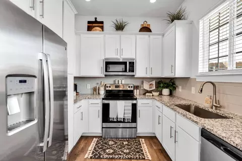 2703 Rockhill Rd #804, Mckinney, TX 75070