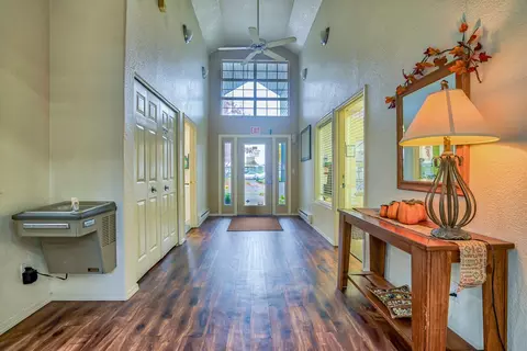 720 SE Oak Glen Way #326, Hillsboro, OR 97123