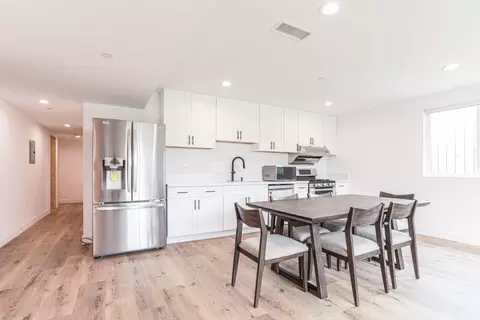 1545 W 36th Pl, Los Angeles, CA 90018