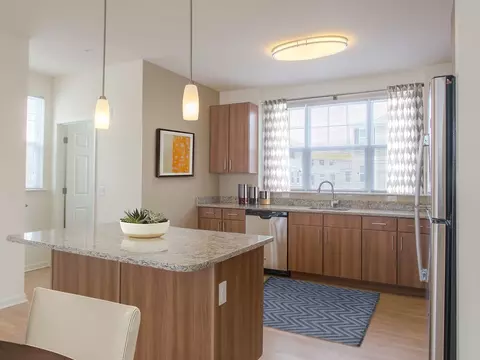 100 Avalon Blvd #024-244, Roseland, NJ 07068
