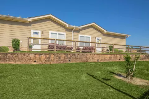 14001 Three Rivers Rd #B, Gulfport, MS 39503