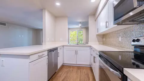 13900 Fiji Way #326, Marina Del Rey, CA 90292