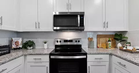 4084 Shady Foxtail Ct #1347435, Sarasota, FL 34240
