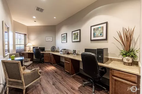 2818 W Loop 250 N #A-312, Midland, TX 79705