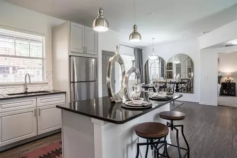 4055 Village Dr #2302, Pearland, TX 77581