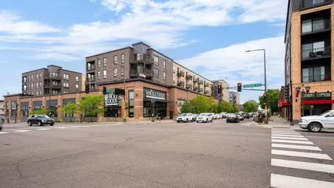 1555 Selby Ave #327, Saint Paul, MN 55104