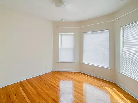 851 W Cornelia Ave #853-2S, Chicago, IL 60657
