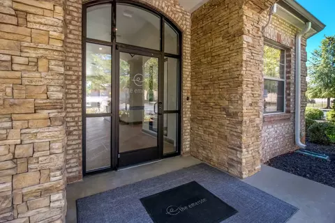 2426 Thoroughbred Dr #5305, Bowling Green, KY 42104