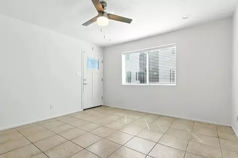 750 E 1st Ave #1-14, Mesa, AZ 85204