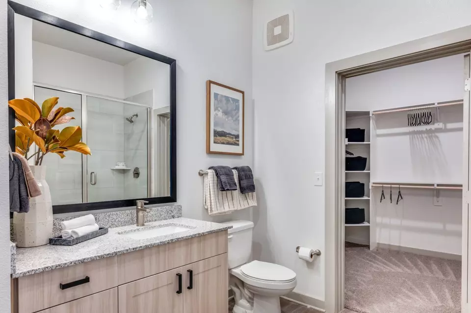  5885 Calmont Ave #3328, Fort Worth, TX 76107 photo 18