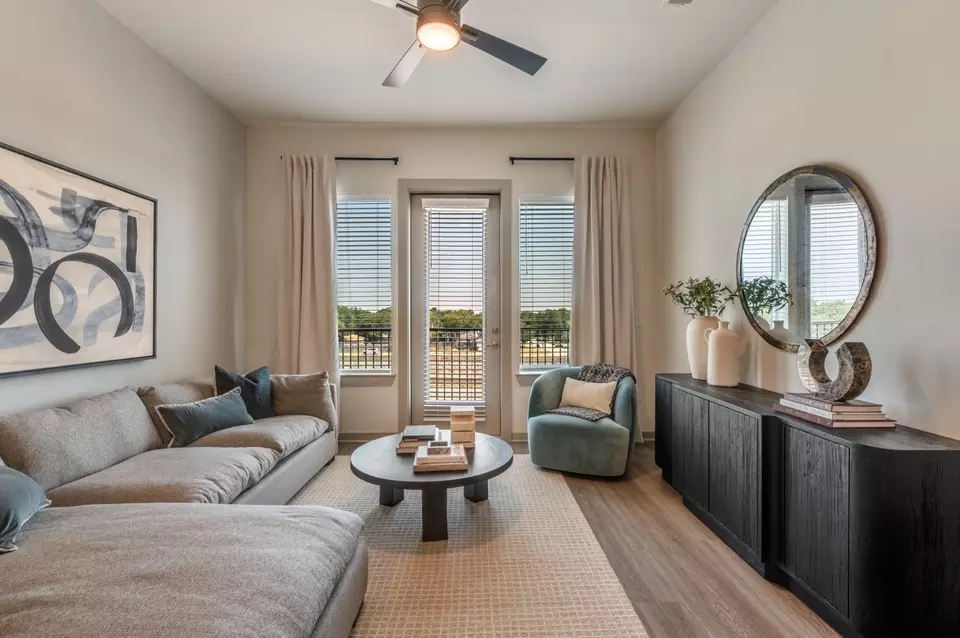  5885 Calmont Ave #3328, Fort Worth, TX 76107 photo 11