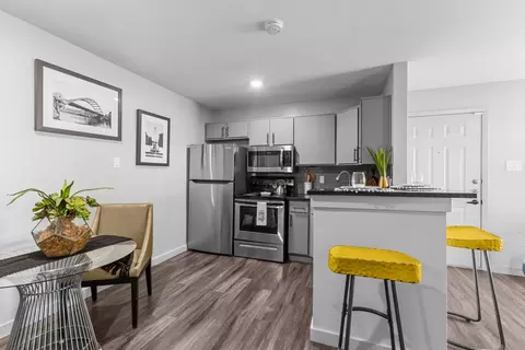 2317 S Pleasant Valley Rd #1825-3, Austin, TX 78741