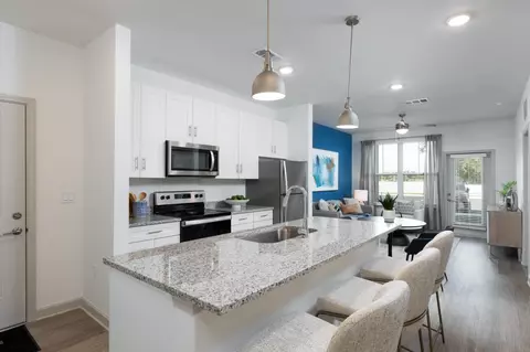 970 Malabar Rd #1-312, Palm Bay, FL 32907