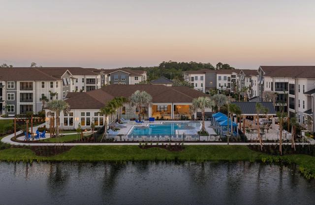 4741 Hoffner Ave #3302, Conway, FL 32812