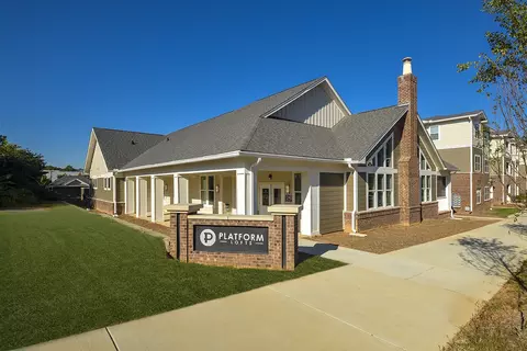 1240 Merrick St, Charlotte, NC 28213