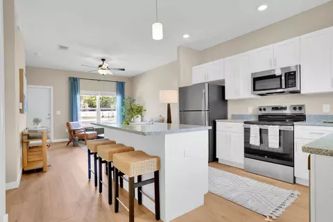2850 W Lake Hamilton Dr #755-103, Winter Haven, FL 33881
