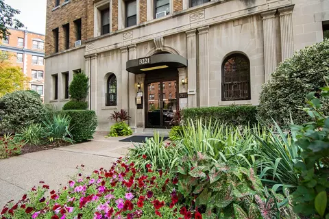 2756 Macomb St NW #01105, Washington, DC 20016