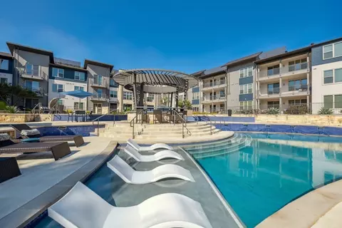 2601 Esperanza Xing #1131, Austin, TX 78758
