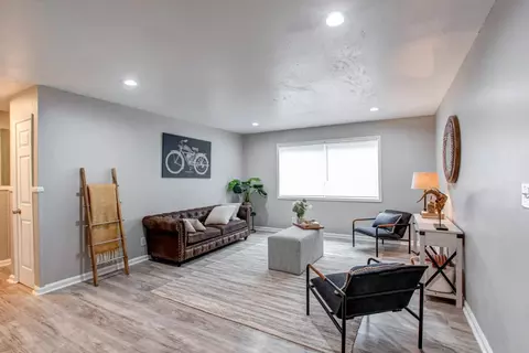 4100 Glenwood Rd #4120-4120-E, Decatur, GA 30032