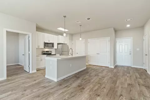 360 Kirkpatrick Dr #392-392-305, Weatherford, TX 76086