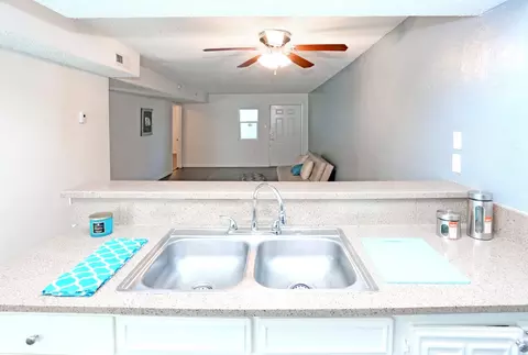 6103 Manor Rd #254, Austin, TX 78723