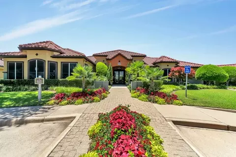 5200 Bryant Irvin Rd #5214-3170, Fort Worth, TX 76132