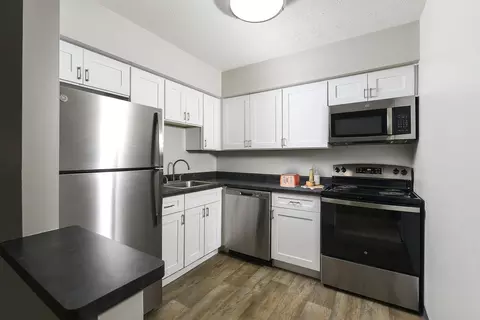 600 Royal Dr #107, South Park Township, PA 15129