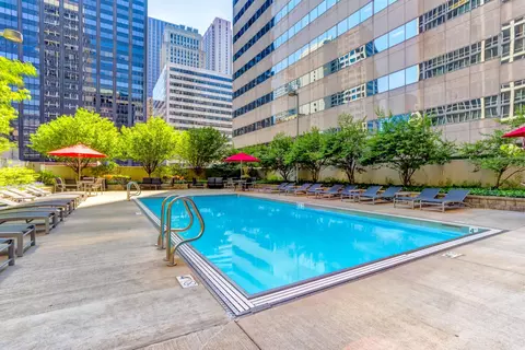 215 W Washington St #2805, Chicago, IL 60606