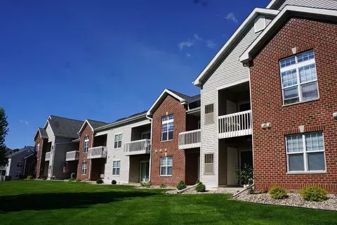 1124 N High Point Rd #205, Madison, WI 53717