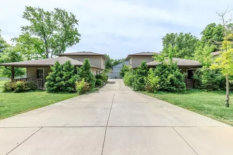 1616 S Henderson St #317, Bloomington, IN 47401