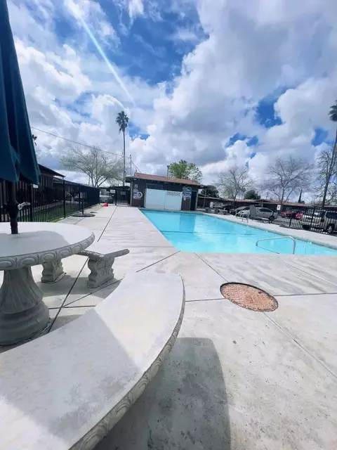 2601 Fremont St #11-065, Bakersfield, CA 93304
