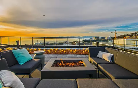 350 1st Ave W #314, Seattle, WA 98119
