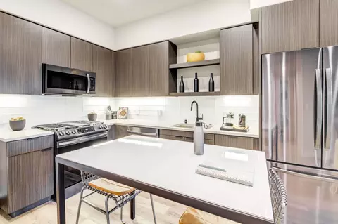 295 29th St #511, Oakland, CA 94611