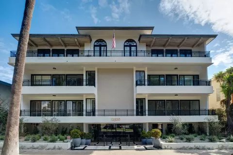 12320 Montana Ave #207, Los Angeles, CA 90049