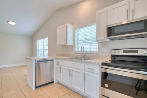 3435 NE 55th Ave #3411-3, Silver Springs, FL 34488