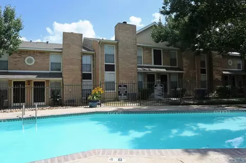 231 Interstate 45 N #0915, Conroe, TX 77304