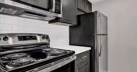 12702 University Club Dr #02310103, Tampa, FL 33612