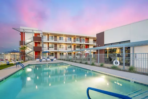 6755 W Mcdowell Rd #2114, Phoenix, AZ 85035