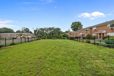 600 Bound Brook Rd, Middlesex, NJ 08846 photo 21