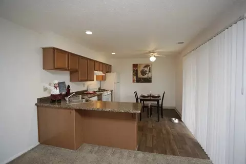 14010 W 63rd St #6326-88, Shawnee, KS 66216
